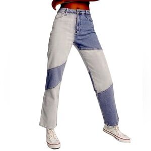 AEROPOSTALE Two Toned Boyfriend Mom Jeans Relaxed Patchwork Asymmetrical Size 6